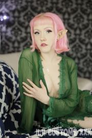 Evie The Elfie! Gallery - Photo 6