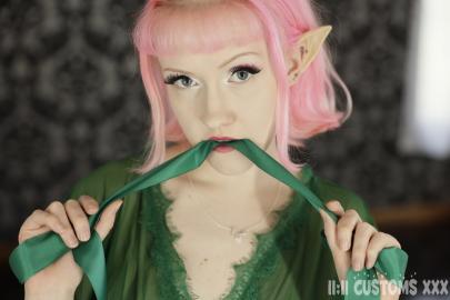 Evie The Elfie! Gallery - Photo 30