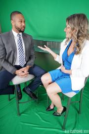 "Breaking News: Chemistry on Air" Gallery - Photo 25